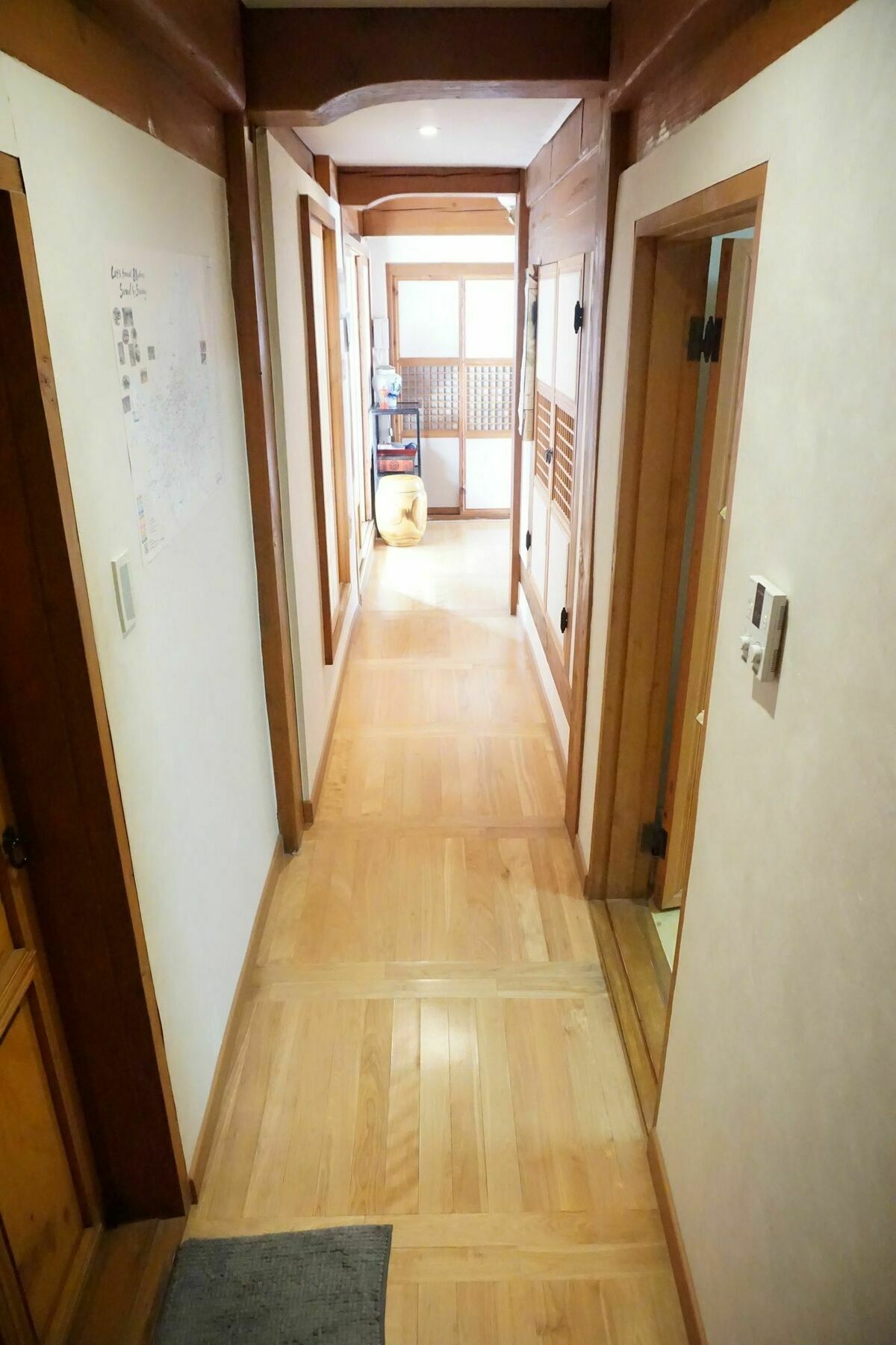 Rumah tetamu Hanok